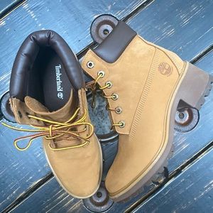 Timberland Kinsley 6in Waterproof Boot - Women's